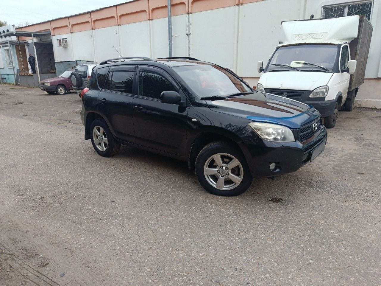 Toyota RAV4: фото владельца