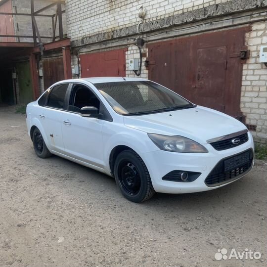 В разборе Ford focus 2 рестайлинг 1.6 МКПП 115лс