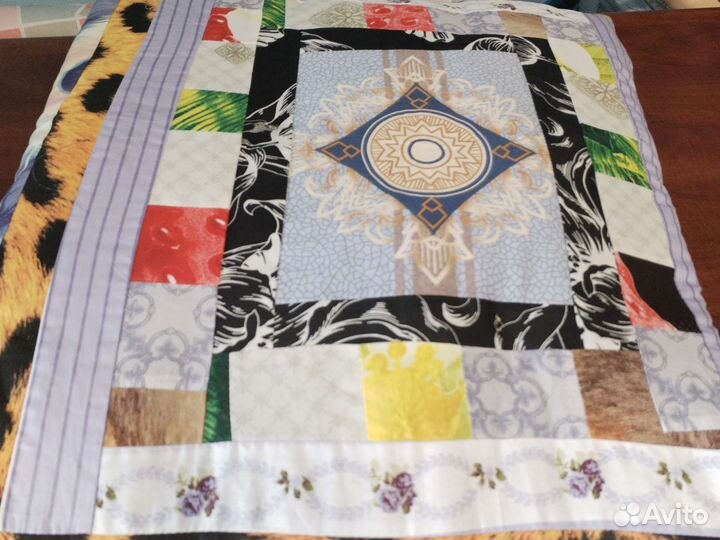 Покрывало на кровать новое