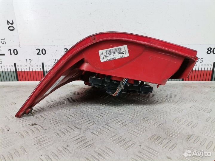 Фонарь задний левый для Volkswagen Golf 4