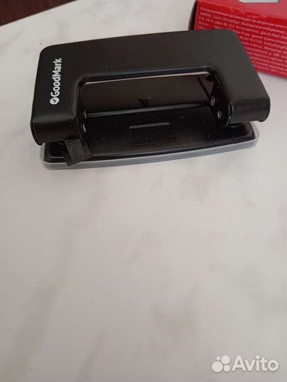 Дырокол 10 листов