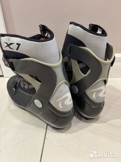 Лыжные ботинки rossignol 44EU