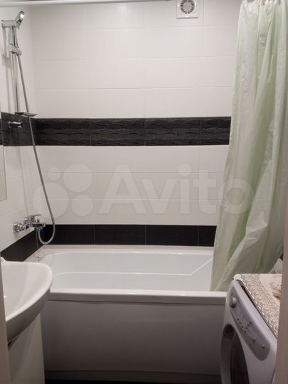 2-к. квартира, 53 м², 5/10 эт.