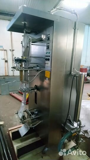 Аппарат фасовки молока