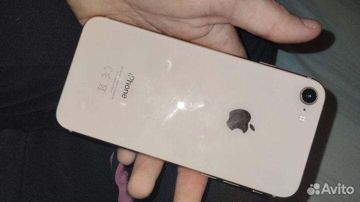 iPhone 8, 64 ГБ