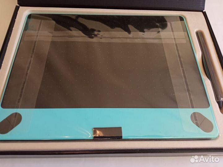 Графический планшет wacom Intuos Art PT M CTH-690A