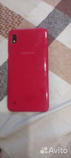 Samsung Galaxy A10, 2/32 ГБ