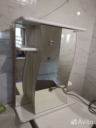 Зеркало шкаф в ванную