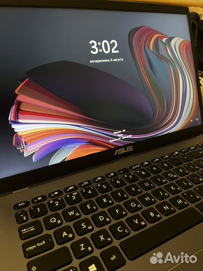 Ноутбук asus