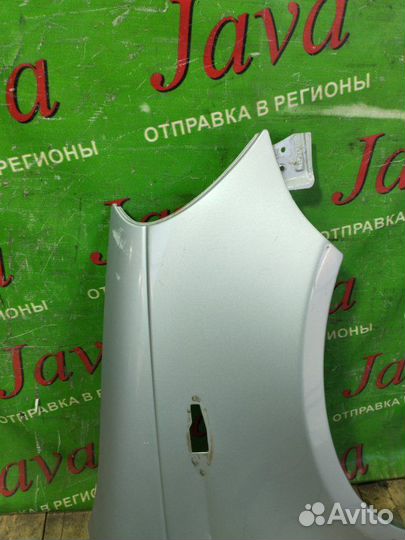 Крыло переднее правое Toyota Vitz SCP13 2SZ-FE