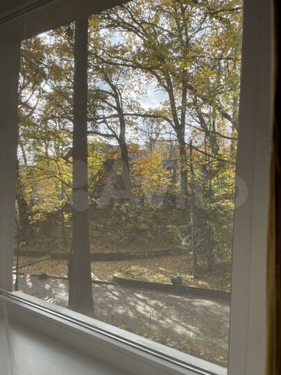 2-к. квартира, 43 м², 1/3 эт.