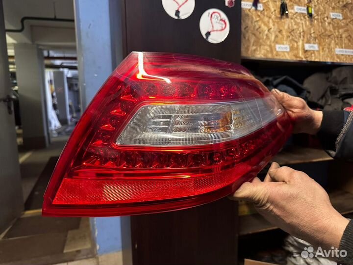 Фонарь зданий правая на нисан teana j32