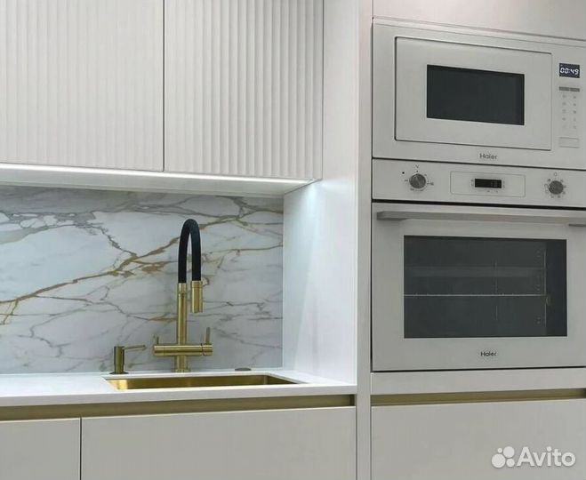 Прямая кухня Бриони. Кухня на заказ от фабрики