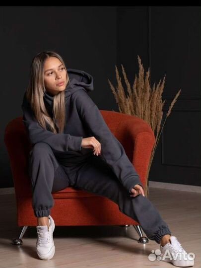Спортивный костюм с начесом женский