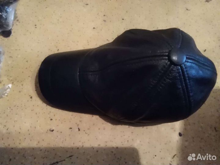 Бейсболка кожаная мужская 58р