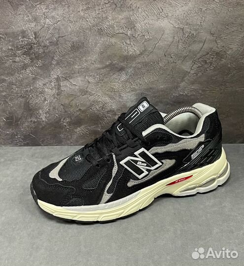 Кроссовки мужские new balance 1906r