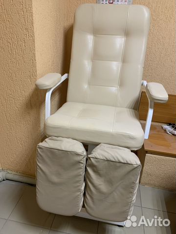 Педикюрное кресло