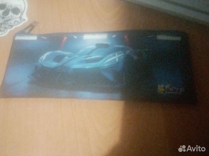 Пенал школьный