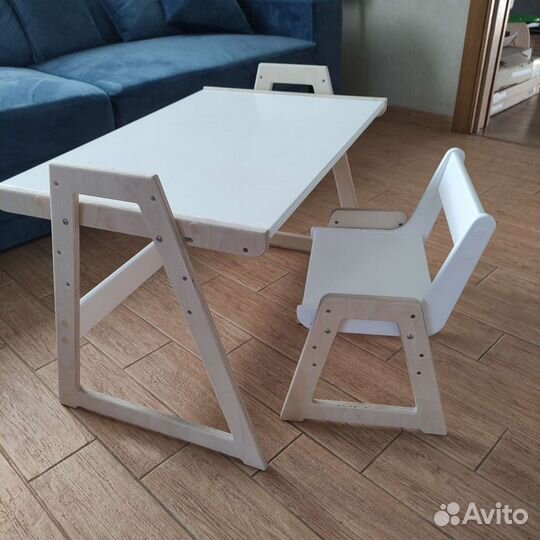 Растущий комплект, детский стол и стул