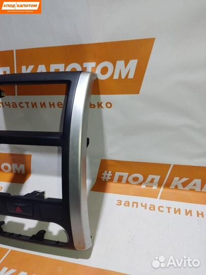 Консоль салона (центральная часть) Nissan X-Trail