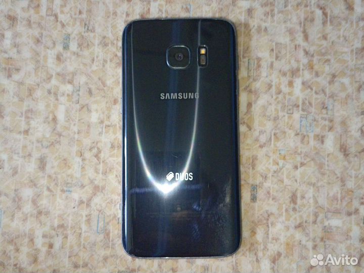 Телефон Samsung galaxy s7