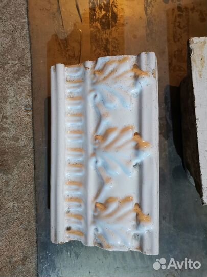 Старинная плитка