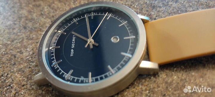 TOP secret часы