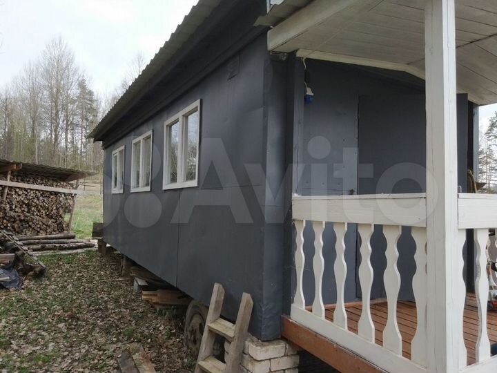 Дача 22 м² на участке 100 сот.