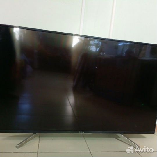 Телевизор Sony KD-49xf7596