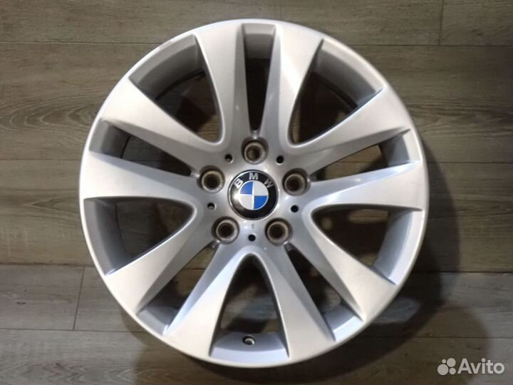 Комплект дисков BMW 3-series оригинал R17