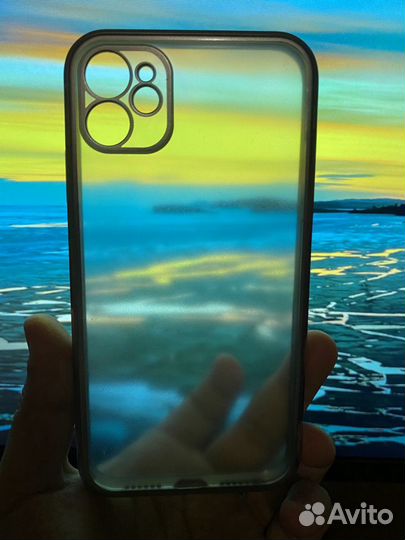 Чехол на iPhone 12