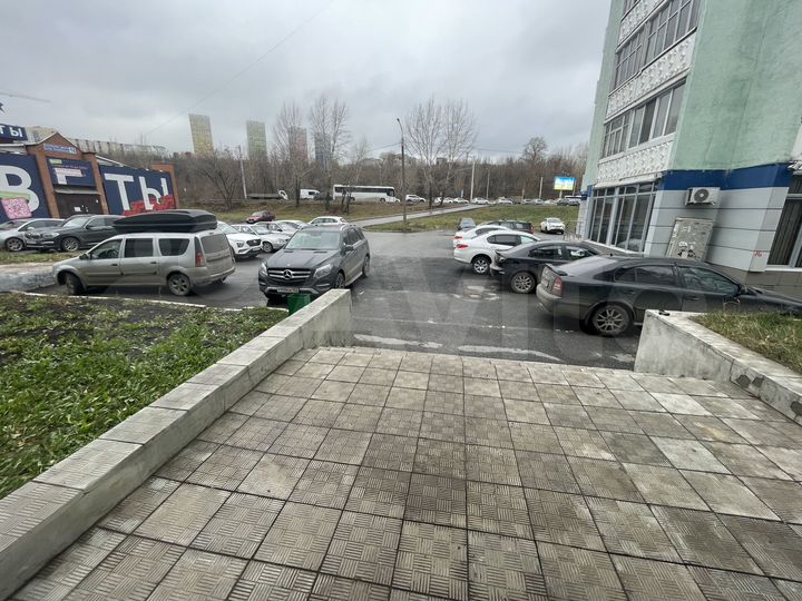 Продам здание, 1544.4 м²