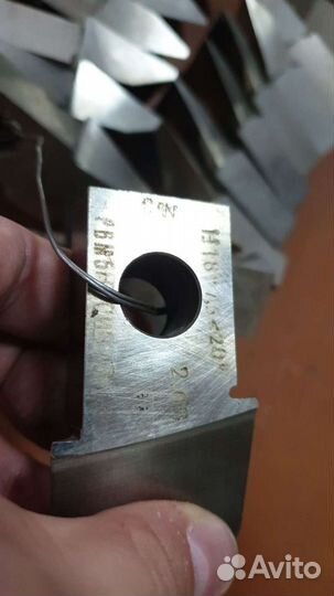 Резец для зуборезной головки