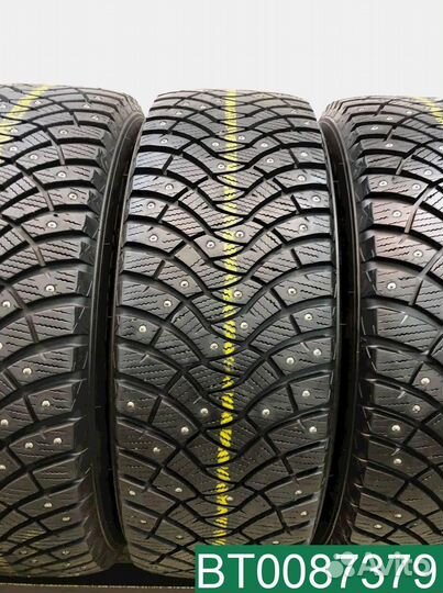 Dunlop SP Winter Ice 03 215/60 R16 105W