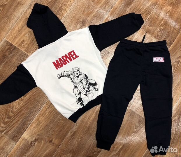 Спортивный костюм на мальчика Marvel 92-116