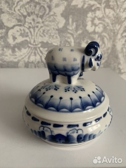 Шкатулка для хранения украшений