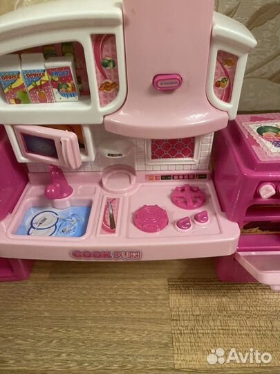 Кухня со светом и звуком