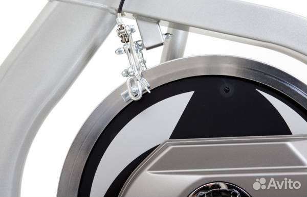 Эллиптический тренажер Spirit Fitness XG200