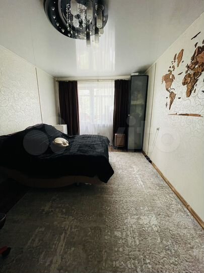Доля в 2-к. квартире, 52,7 м², 3/5 эт.