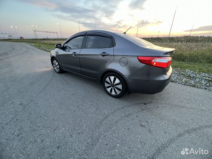 Kia Rio 1.6 AT, 2012, 146 000 км