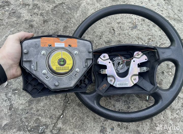 Руль приора 1 с подушкой