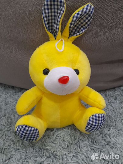 Плюшевый медведь