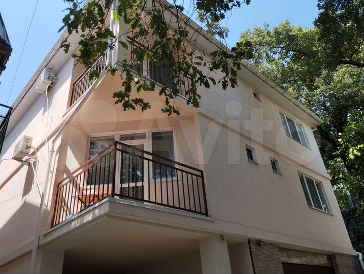 1-к. квартира, 40 м², 2/4 эт.