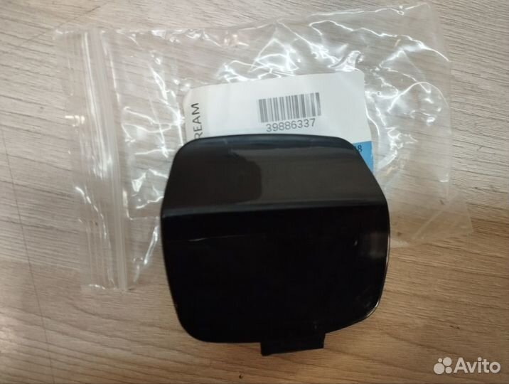 Заглушка буксировочного крюка volvo S40