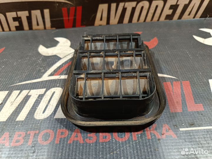 Клапан вентиляции салона Skoda Octavia Tour