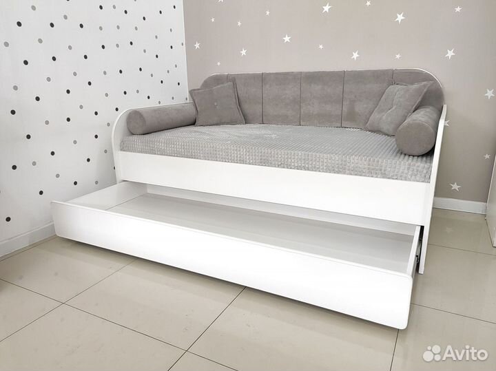 Кровать детская новая