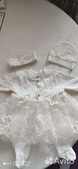 Комплект на выписку для девочки