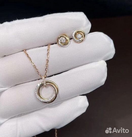 Золотой комплект Cartier 9 гр 0.6 ct