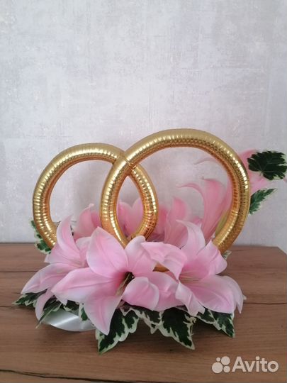 Кольца на машину свадебные