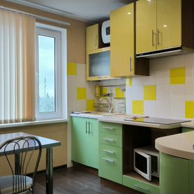 2-к. квартира, 54 м², 4/9 эт.